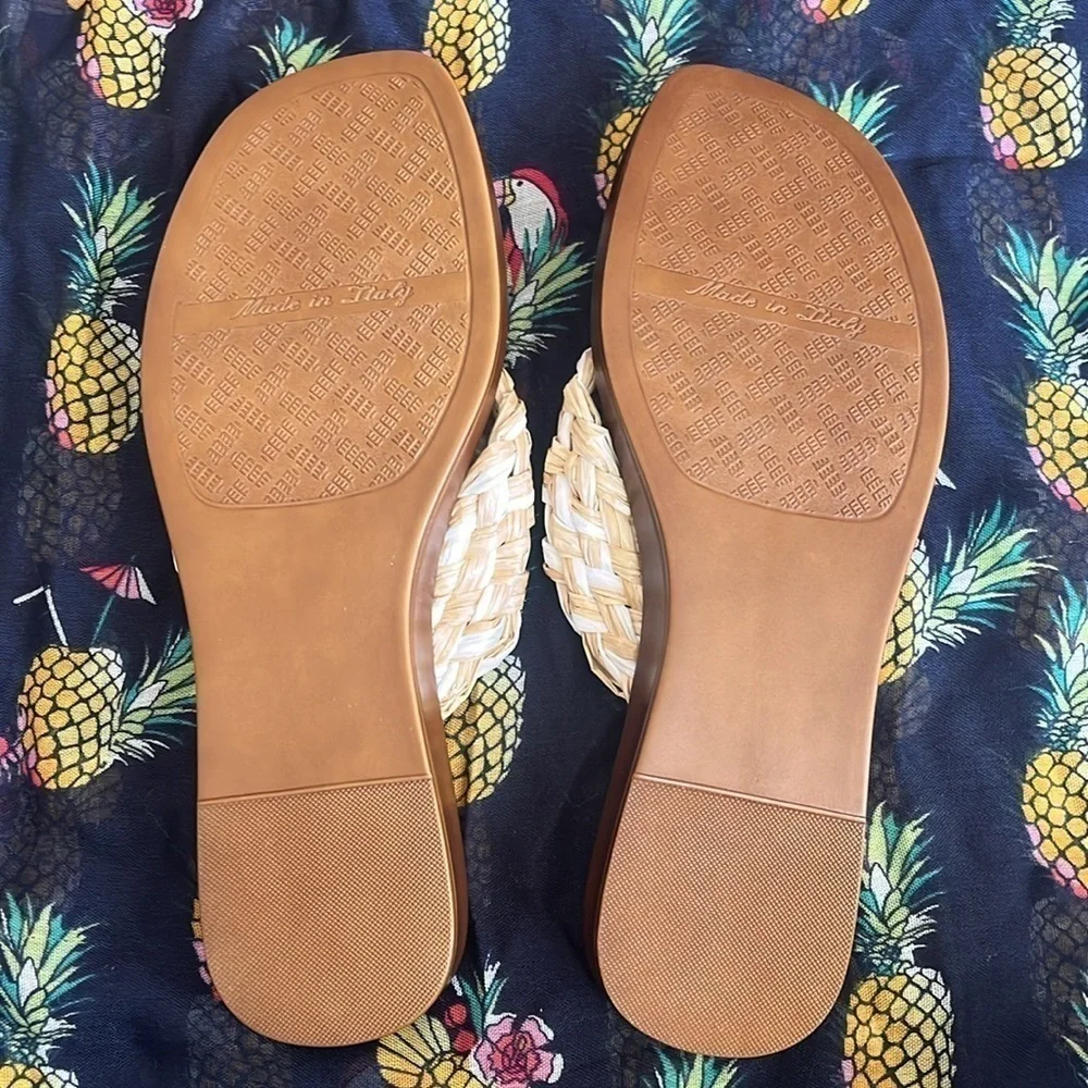 Brand New Italian Shoemakers Natural Braided Straw Thong Sandals Made In Italy
